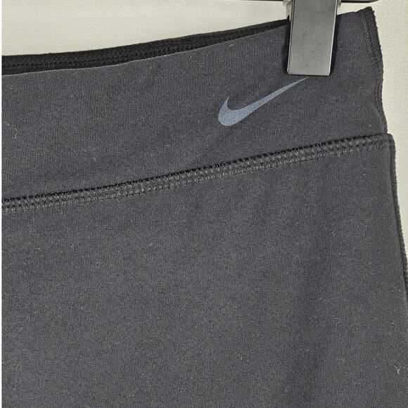 NIKE WOMEN'S BLACK DRI-FIT CROPPED LEGGINGS COMPRESSION PANTS SWOOSH SIZE LARGE - Picture 3 of 9
